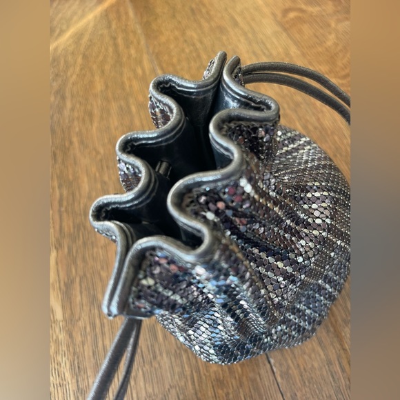 Whiting & Davis* see ⬇️ metal mesh bag. 7”x7” 4”x4” bottom. 38” leather shoulder - Picture 5 of 8